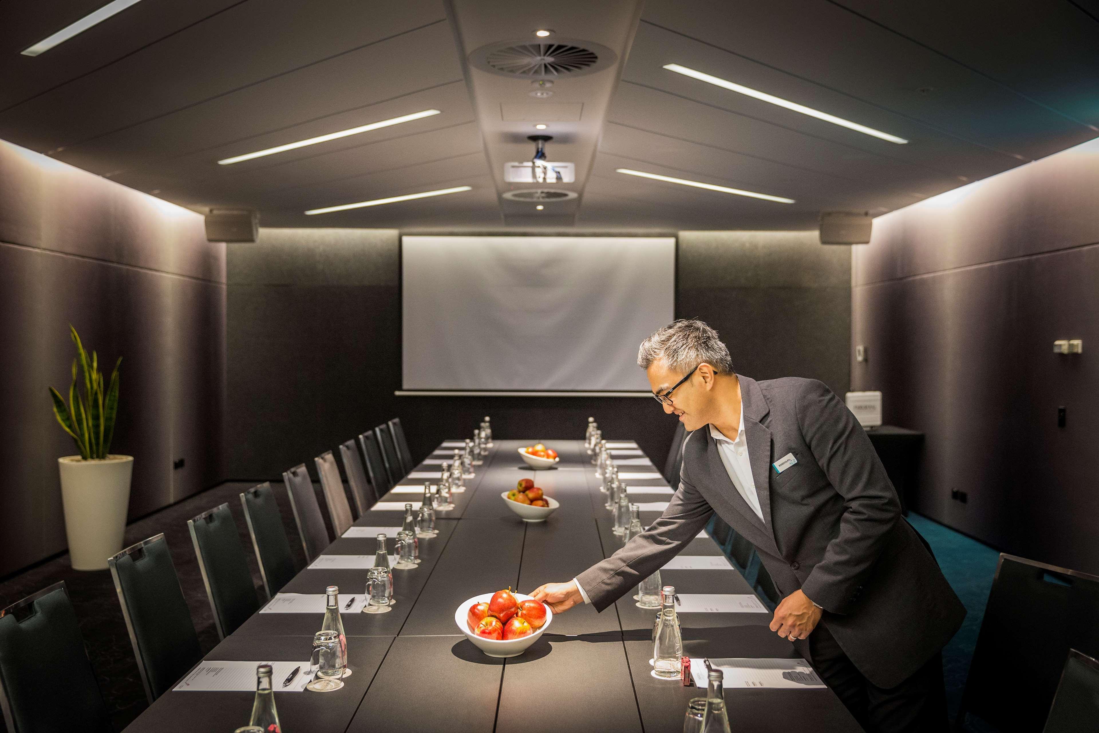 Hotel Parkroyal Darling Harbour 4*
