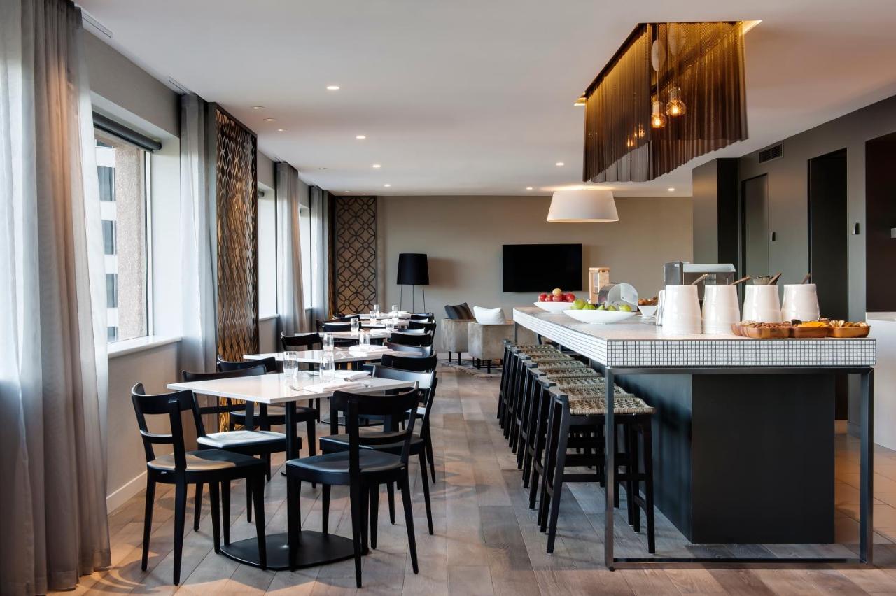 Parkroyal Darling Harbour Hotel